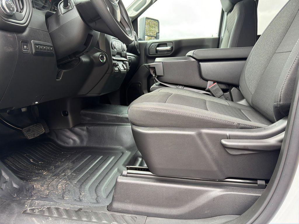 new 2026 GMC Sierra 2500 car, priced at $52,889