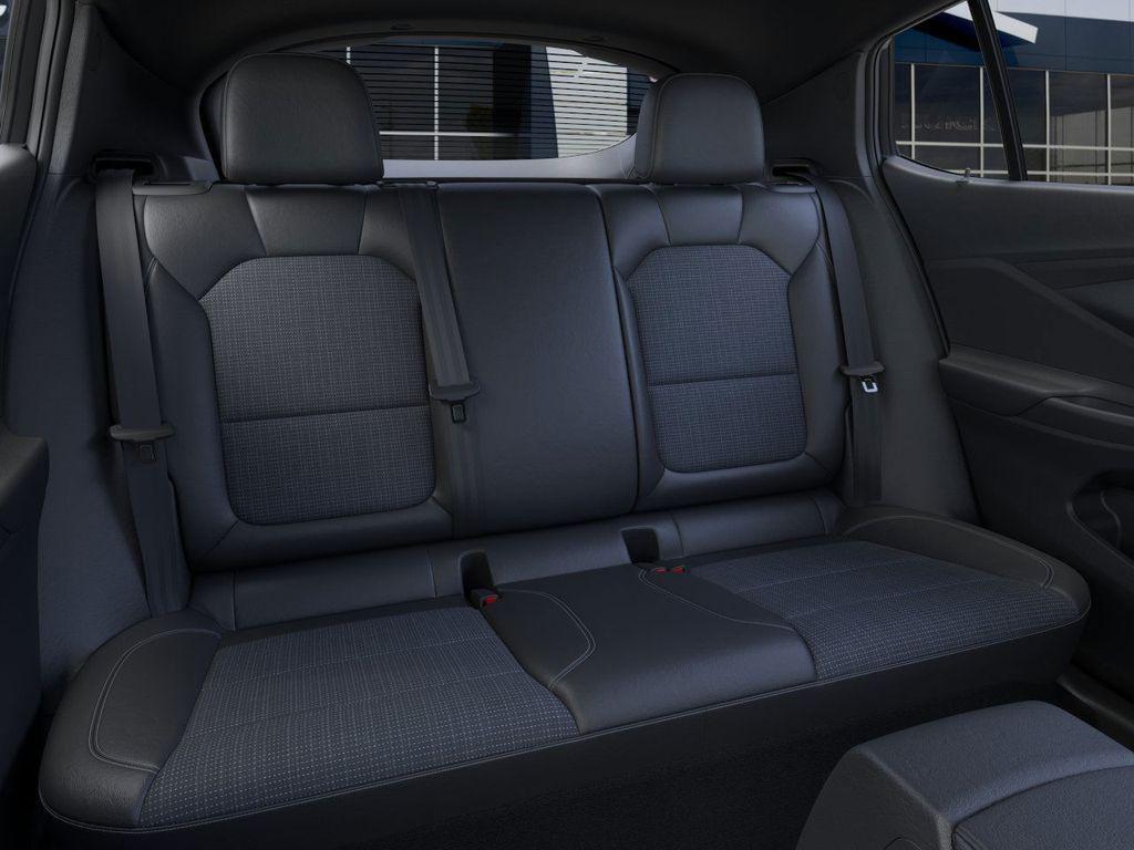 new 2025 Buick Envista car, priced at $25,260