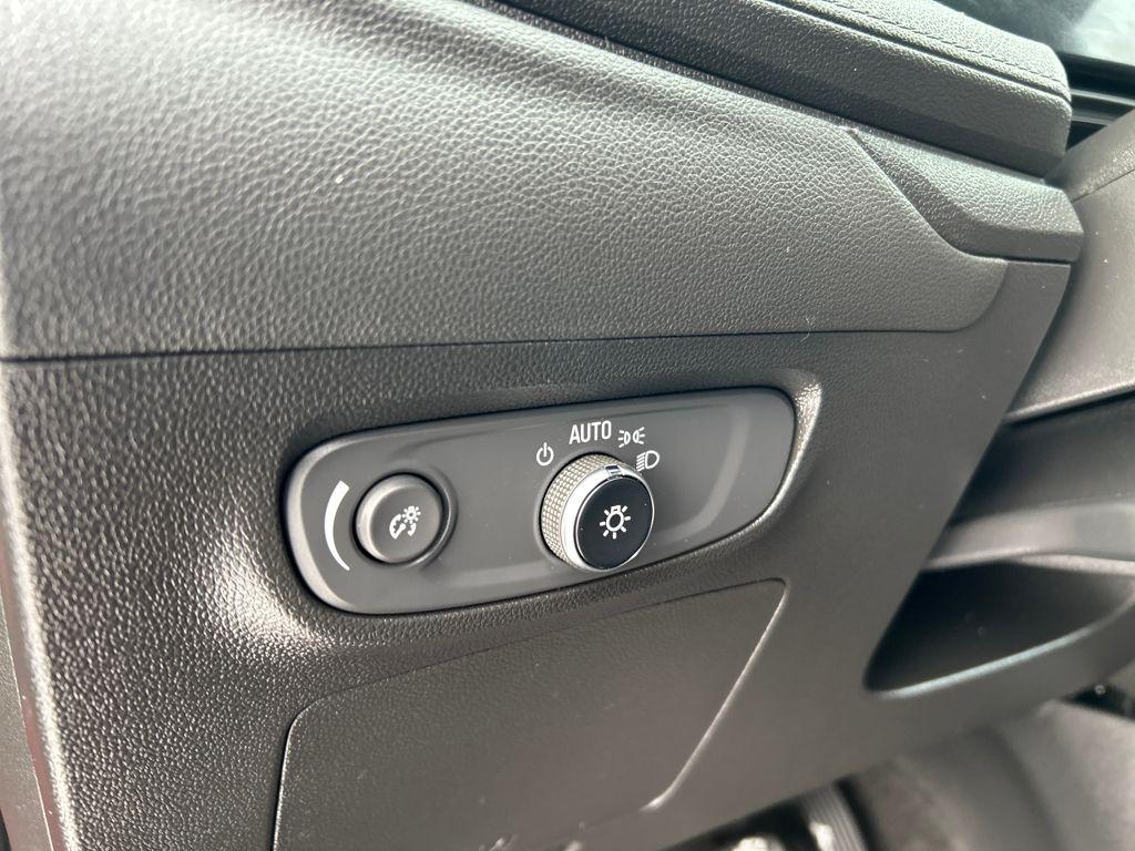 used 2024 Buick Encore GX car, priced at $25,983