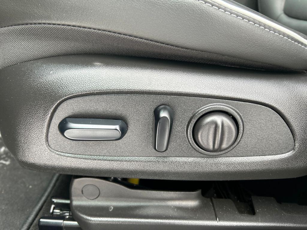 used 2024 Buick Encore GX car, priced at $25,983