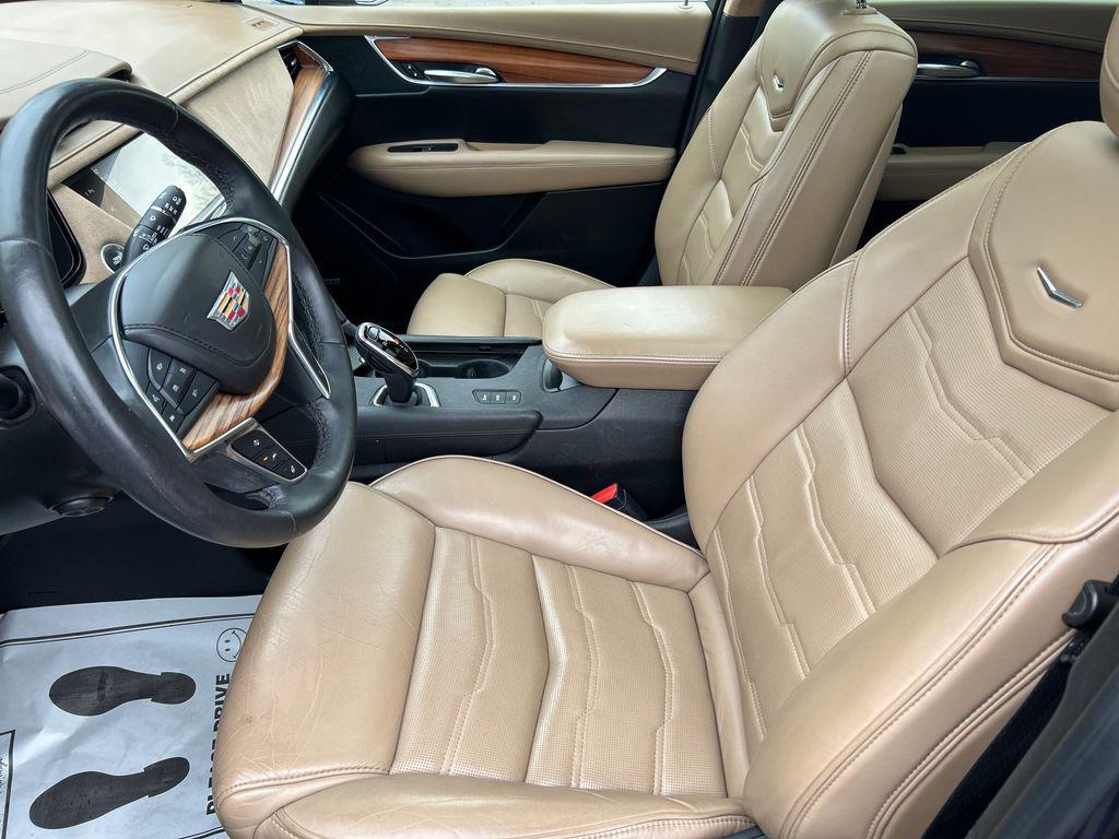 used 2018 Cadillac XT5 car, priced at $21,626