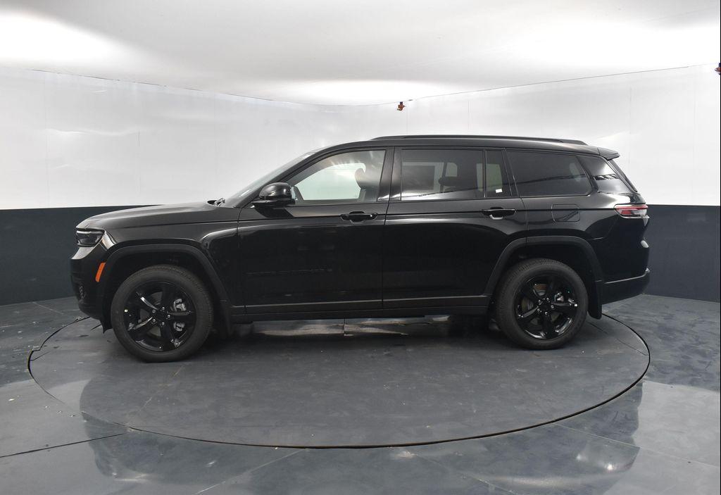 new 2025 Jeep Grand Cherokee L car, priced at $46,334