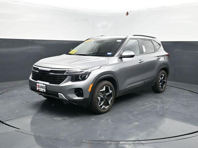 used 2025 Kia Seltos car, priced at $22,064