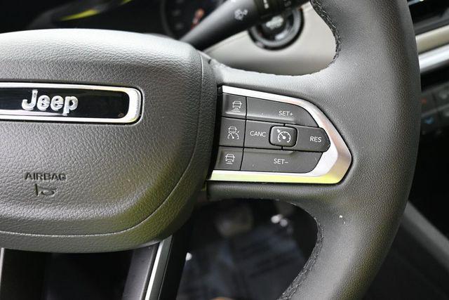 used 2025 Jeep Compass car, priced at $23,036