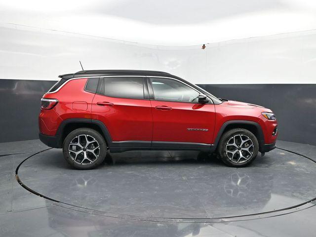 used 2025 Jeep Compass car, priced at $23,036