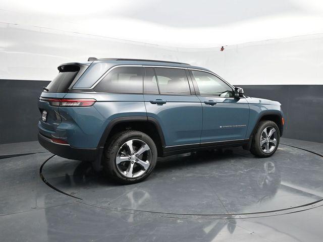 new 2026 Jeep Grand Cherokee car, priced at $44,319