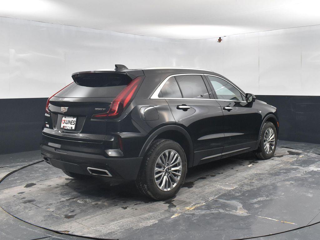 used 2024 Cadillac XT4 car, priced at $28,432
