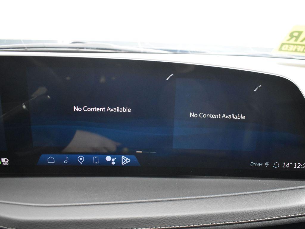 used 2024 Cadillac XT4 car, priced at $28,432