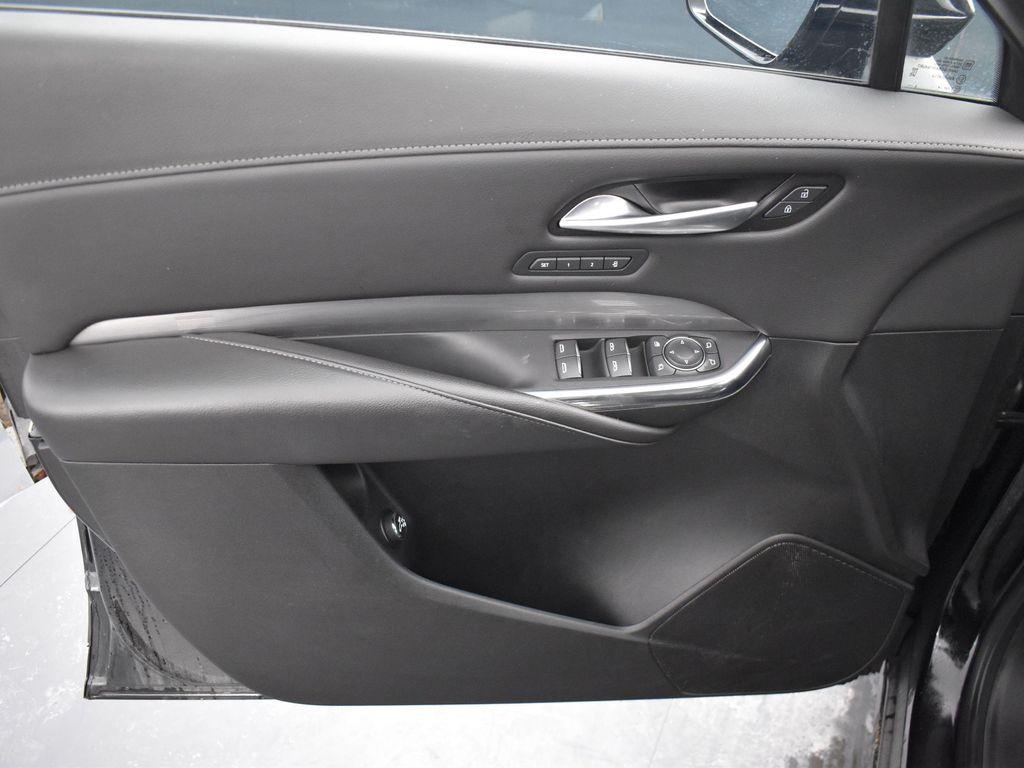 used 2024 Cadillac XT4 car, priced at $28,432