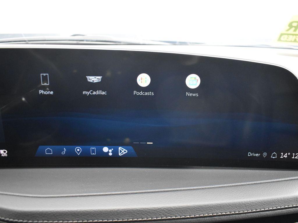 used 2024 Cadillac XT4 car, priced at $28,432