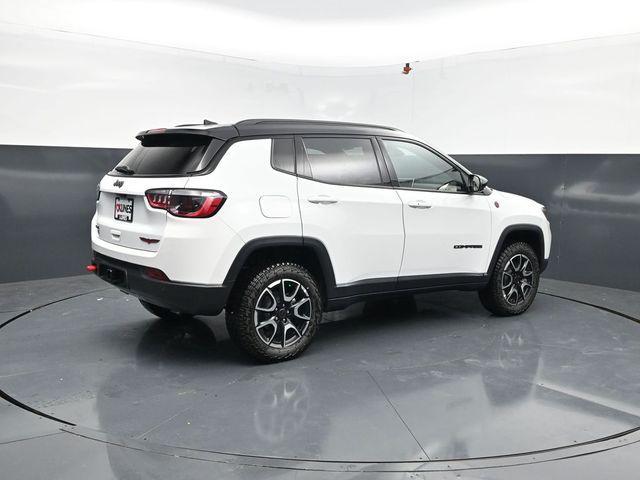 new 2026 Jeep Compass car, priced at $38,598