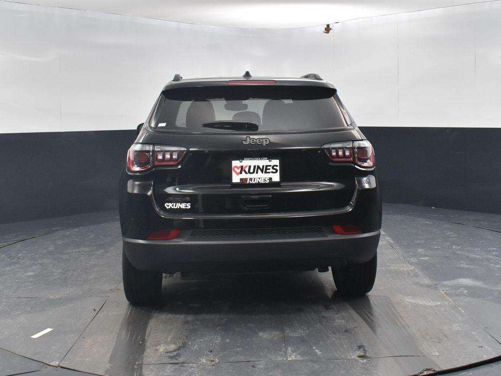 new 2026 Jeep Compass car, priced at $32,537