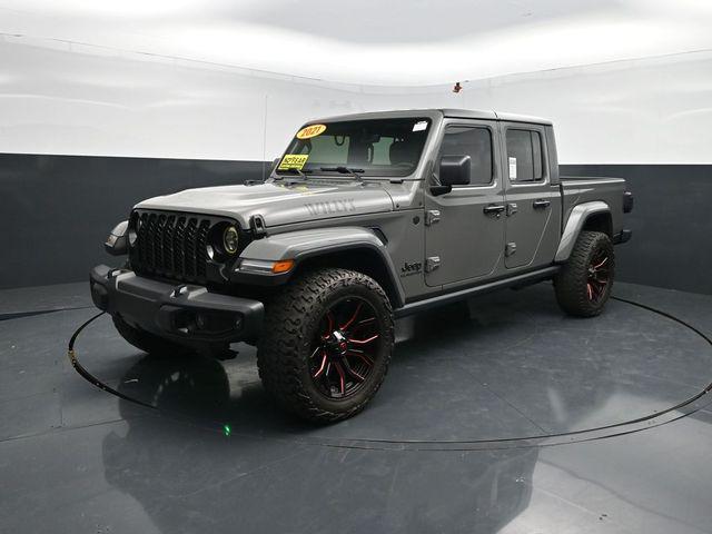 used 2021 Jeep Gladiator car, priced at $30,313