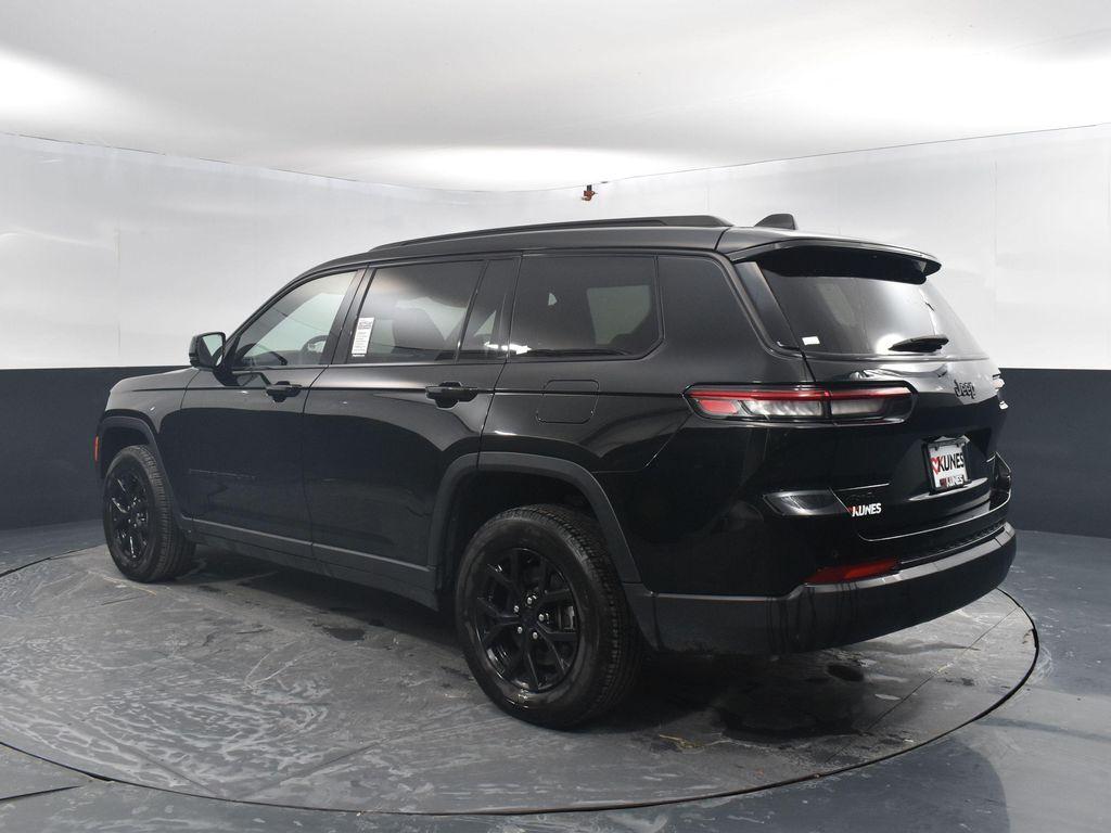 used 2024 Jeep Grand Cherokee L car, priced at $34,110