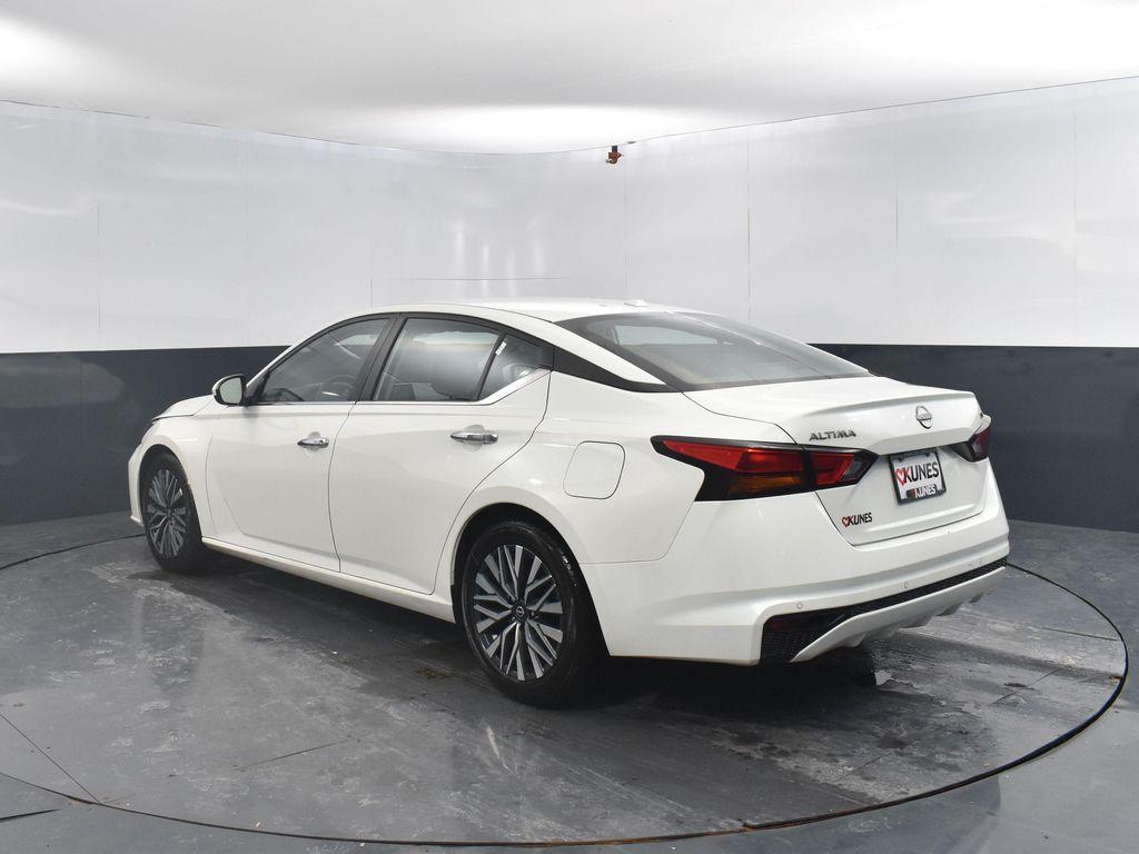 used 2023 Nissan Altima car, priced at $19,531