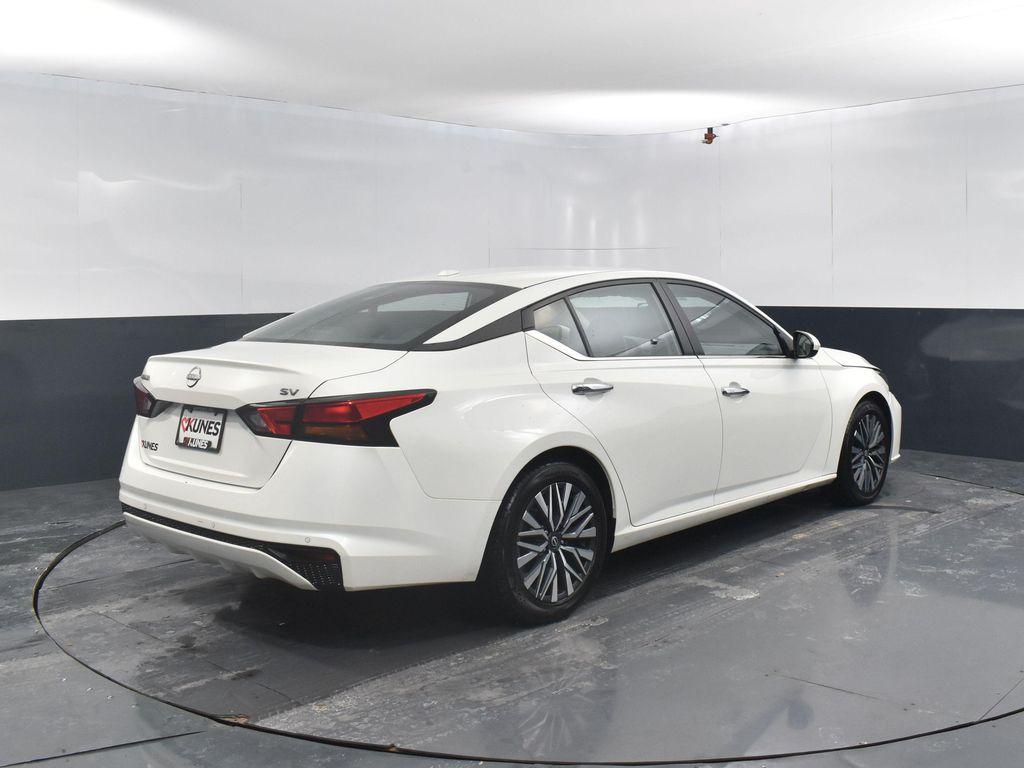 used 2023 Nissan Altima car, priced at $19,531
