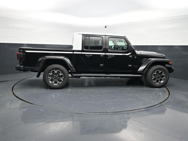 new 2026 Jeep Gladiator car, priced at $55,879