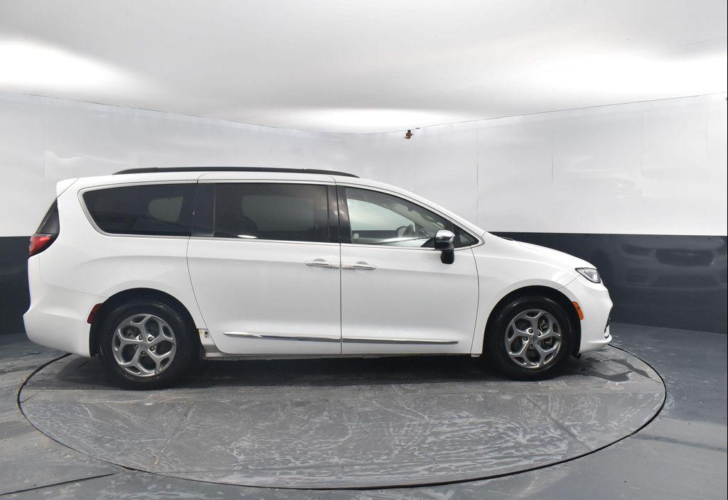 used 2023 Chrysler Pacifica car, priced at $26,995