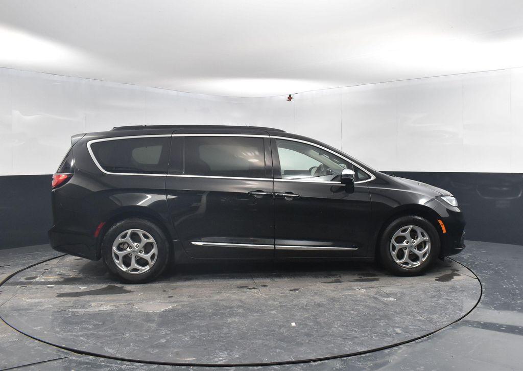 used 2023 Chrysler Pacifica car, priced at $25,436