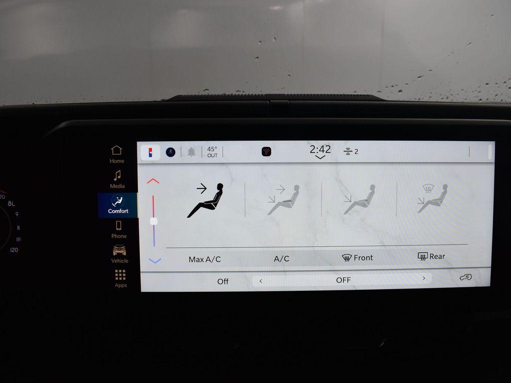 new 2026 Jeep Wrangler car, priced at $43,613