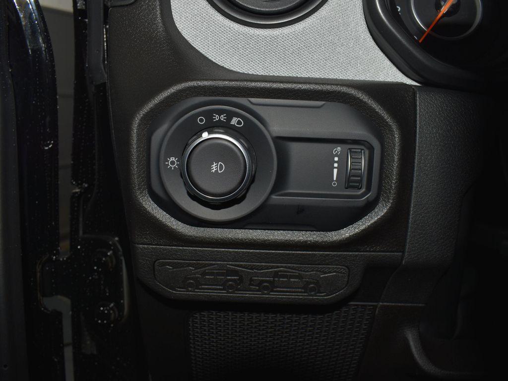 new 2026 Jeep Wrangler car, priced at $43,613