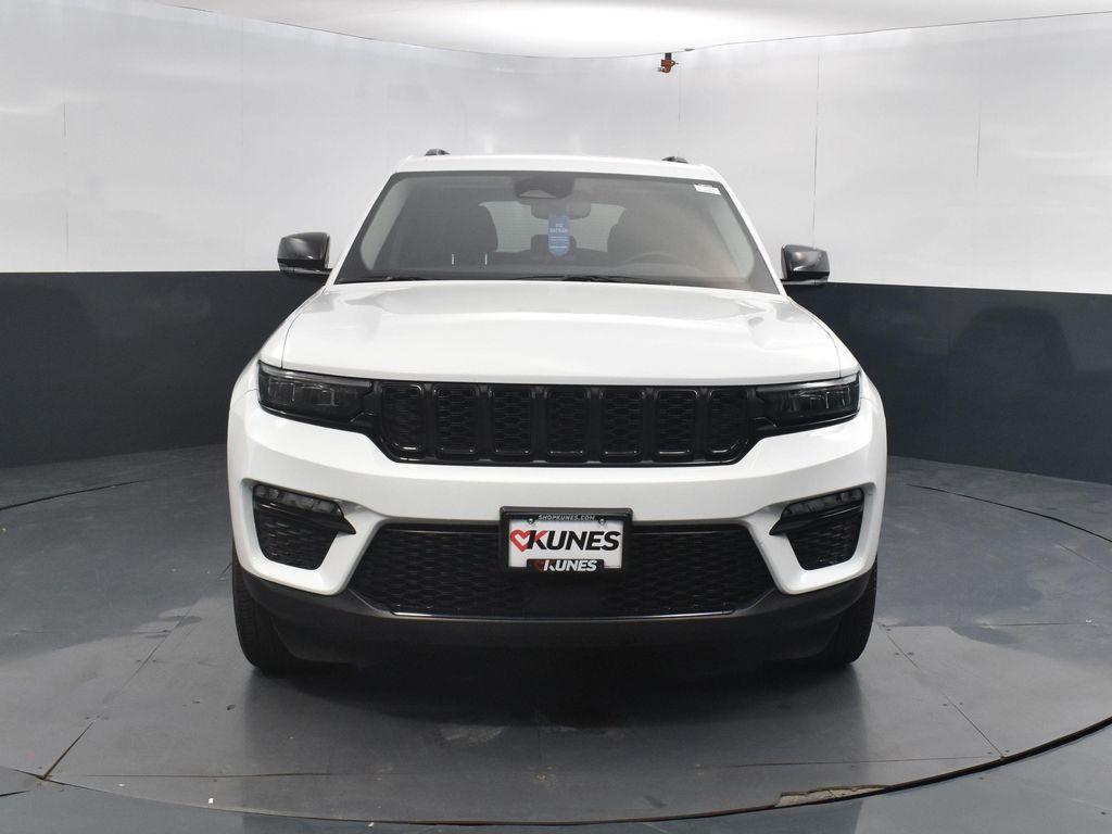 used 2023 Jeep Grand Cherokee car, priced at $27,687