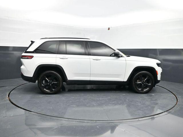 used 2023 Jeep Grand Cherokee car, priced at $25,665