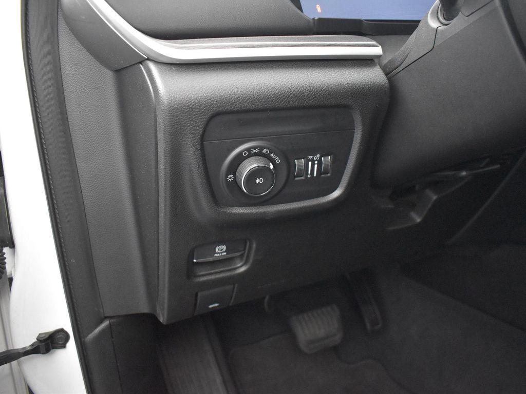 used 2023 Jeep Grand Cherokee car, priced at $27,687