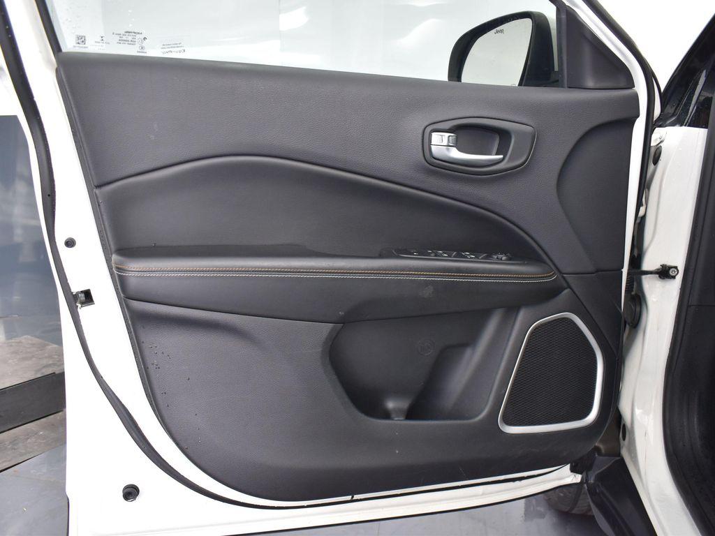 used 2018 Jeep Compass car, priced at $11,995