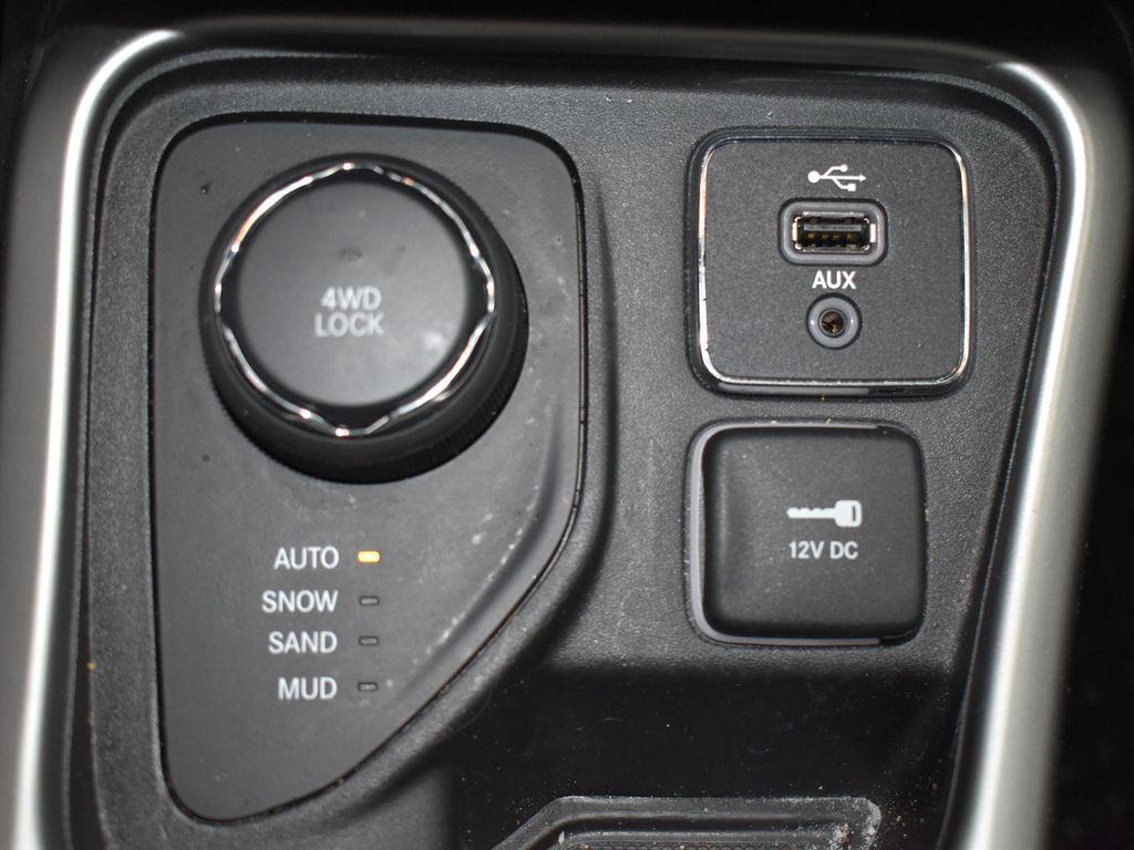 used 2018 Jeep Compass car, priced at $11,995