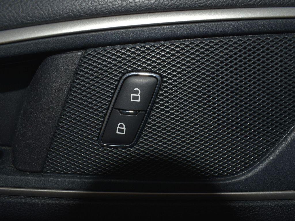 used 2024 Ford Edge car, priced at $22,254