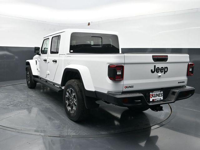 new 2026 Jeep Gladiator car, priced at $54,212
