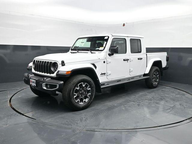 new 2026 Jeep Gladiator car, priced at $54,212