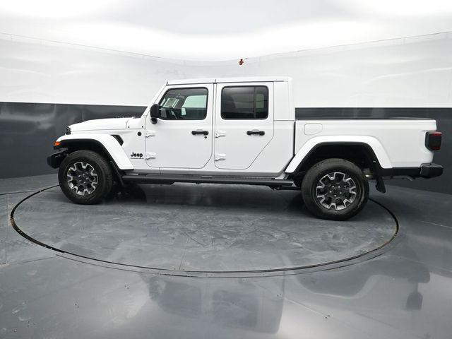 new 2026 Jeep Gladiator car, priced at $54,212