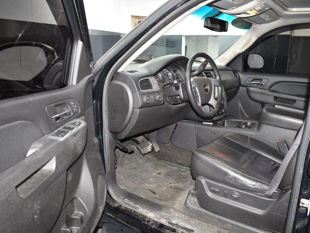 used 2011 Chevrolet Avalanche car, priced at $14,495