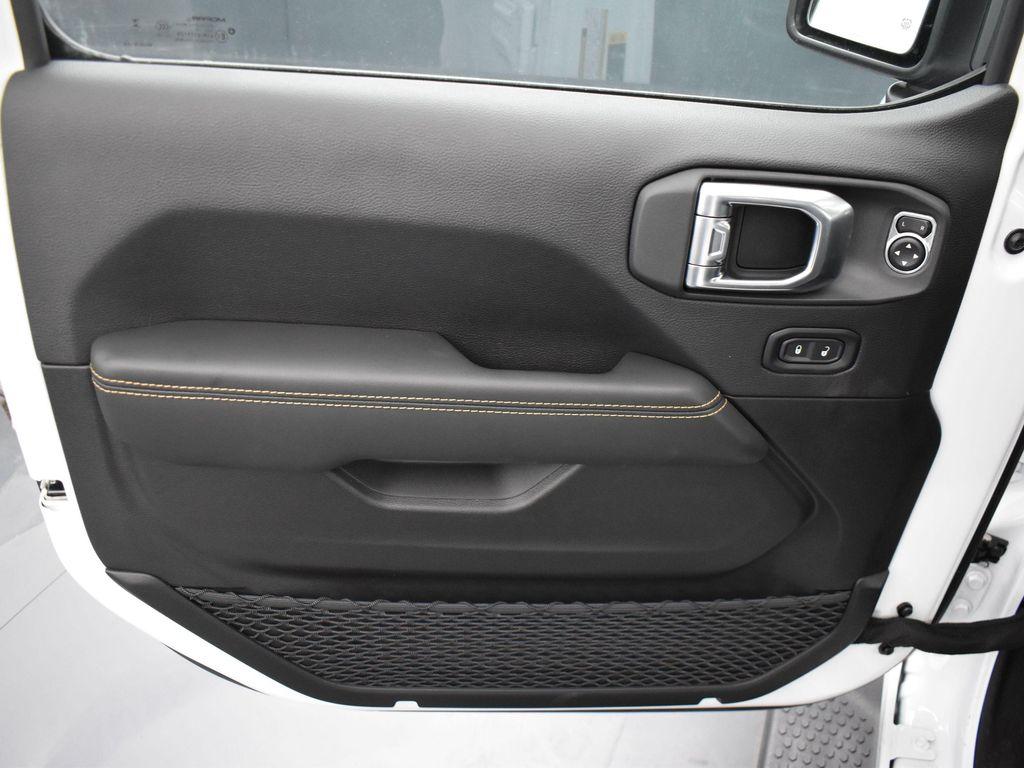 new 2026 Jeep Wrangler car, priced at $57,563