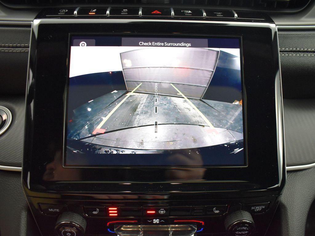 new 2025 Jeep Grand Cherokee car, priced at $46,016