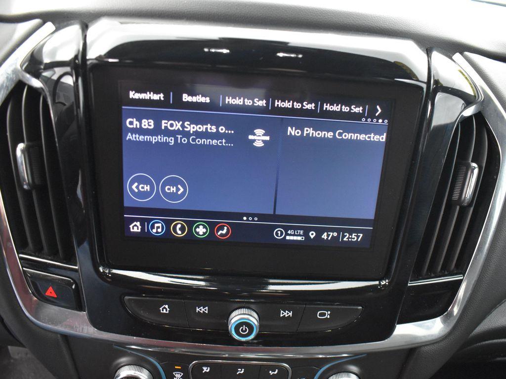 used 2023 Chevrolet Traverse car, priced at $25,995