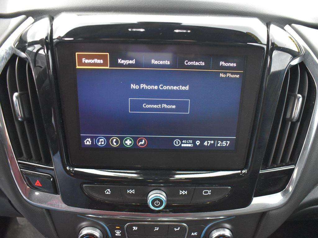 used 2023 Chevrolet Traverse car, priced at $25,995