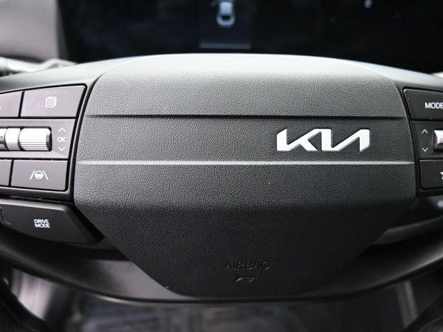 used 2025 Kia K4 car, priced at $19,384