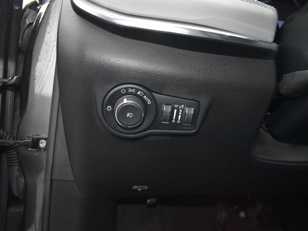 used 2022 Jeep Compass car, priced at $21,341