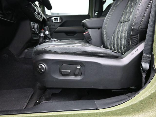 new 2025 Jeep Gladiator car, priced at $66,538