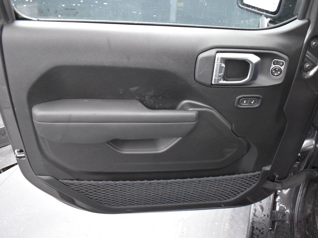 new 2026 Jeep Wrangler car, priced at $55,161