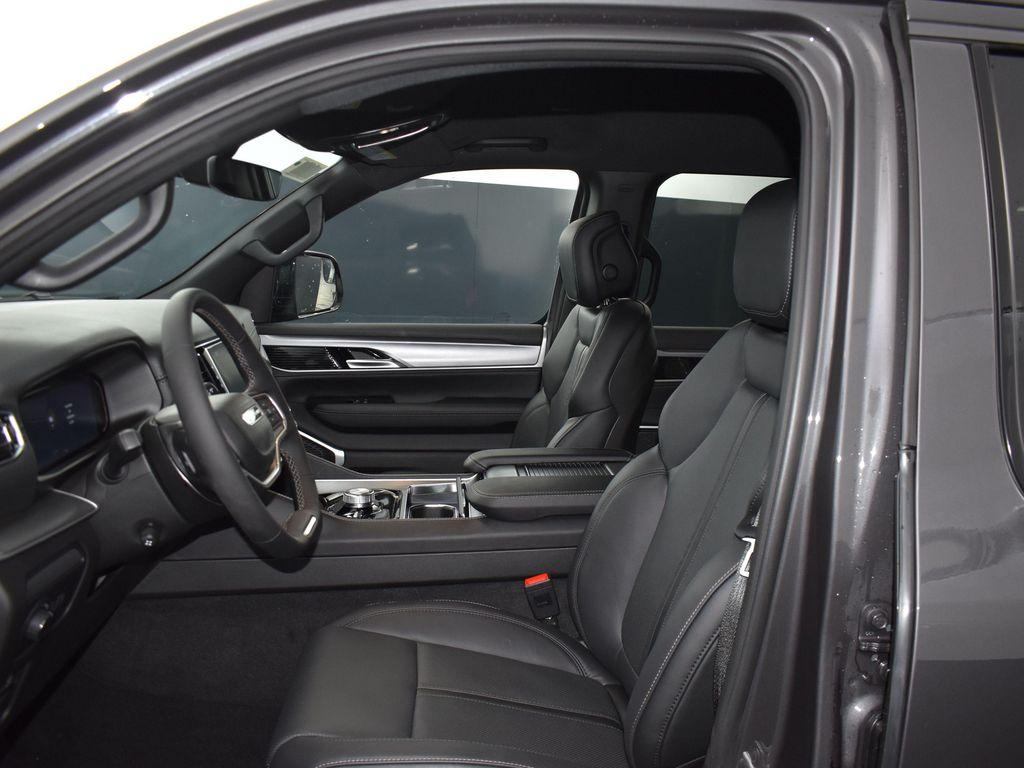 new 2026 Jeep Grand Wagoneer car, priced at $72,272