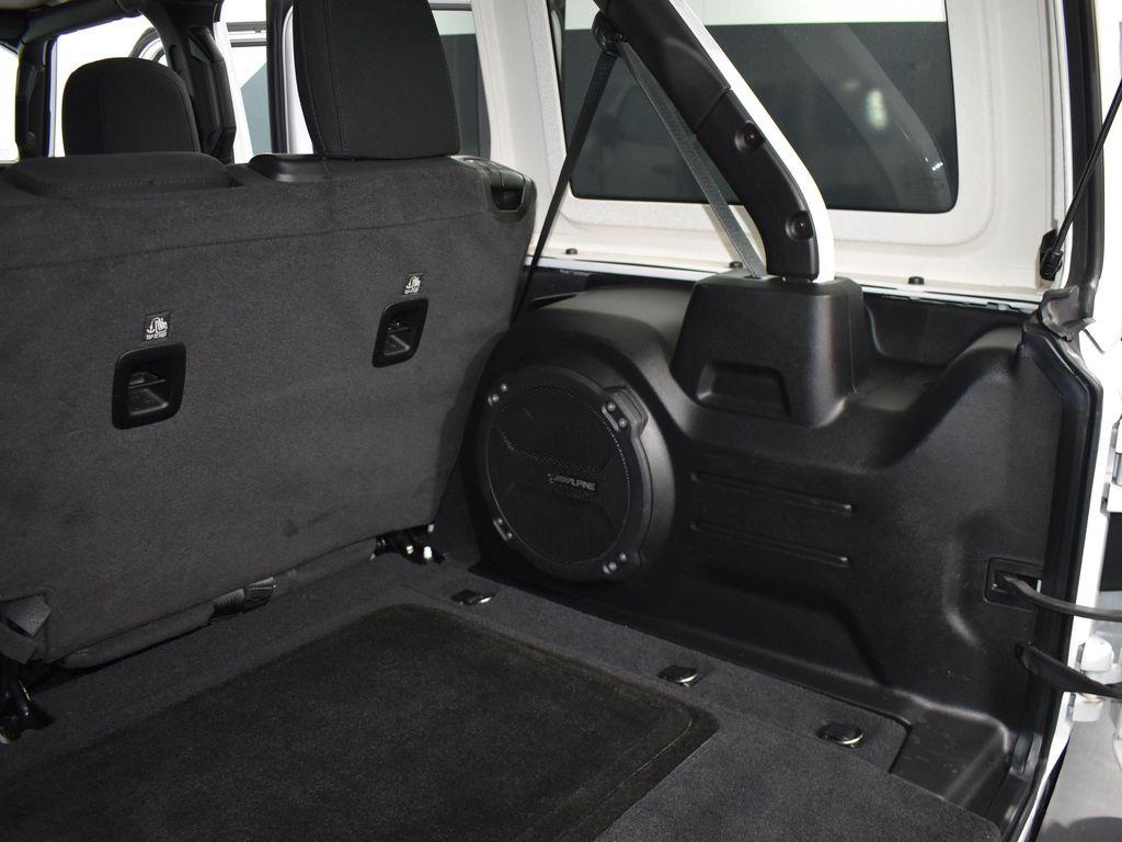 used 2021 Jeep Wrangler Unlimited car, priced at $28,150