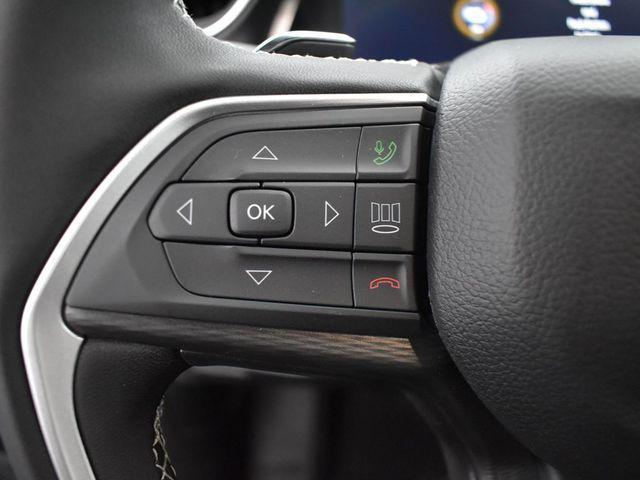 new 2025 Jeep Grand Cherokee car, priced at $44,341