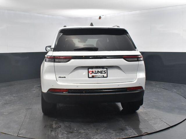 new 2025 Jeep Grand Cherokee car, priced at $44,341