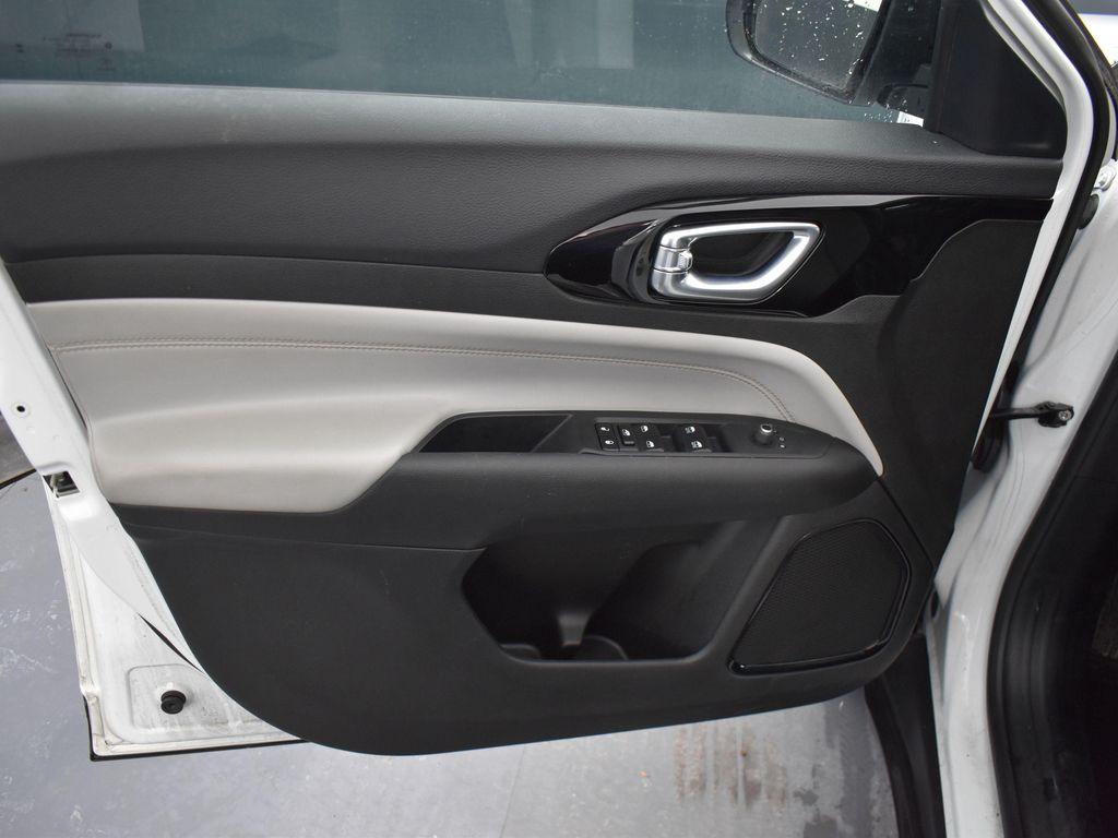 used 2024 Jeep Compass car, priced at $21,394