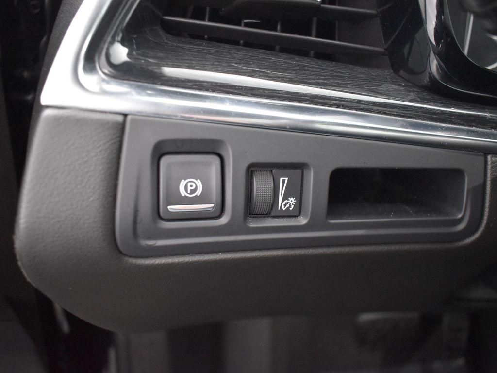 used 2023 Cadillac XT5 car, priced at $27,849