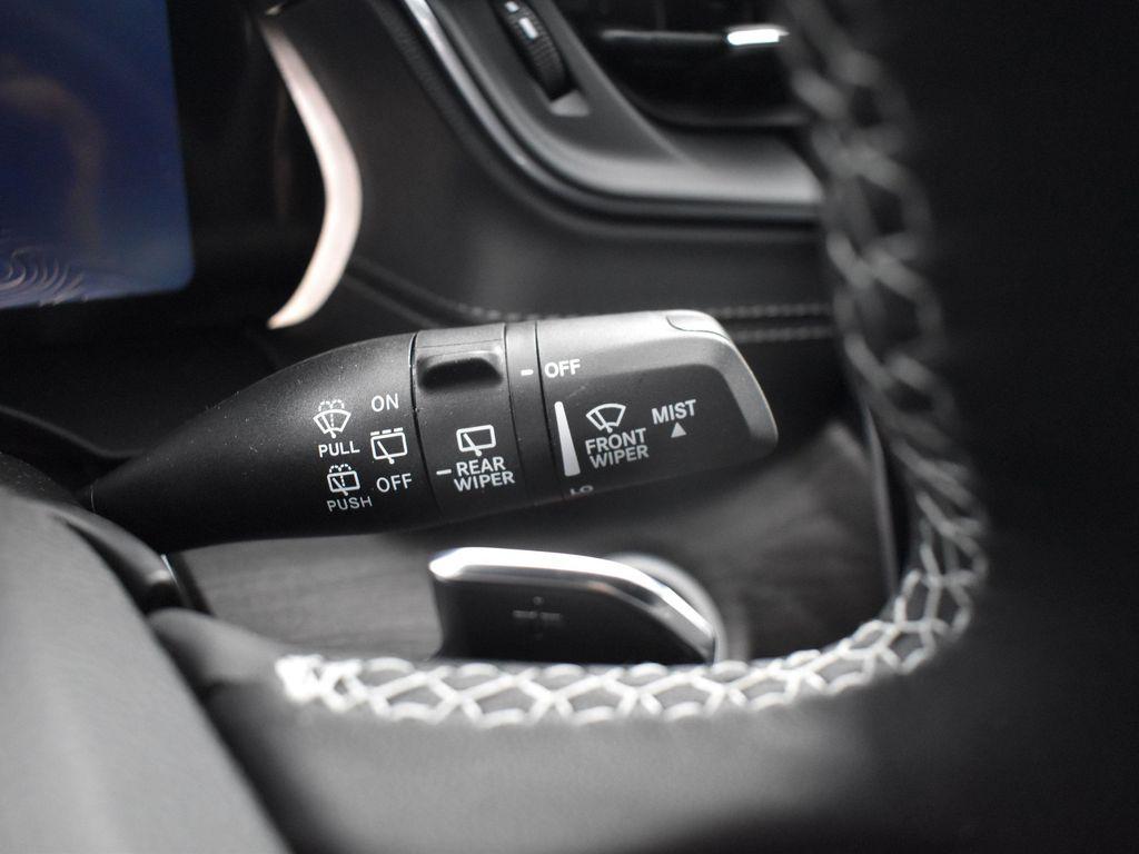 new 2025 Jeep Grand Cherokee L car, priced at $48,885